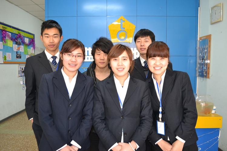 济南蓝泰房地产经纪成立于2007年,业务涵盖房屋买卖,租赁